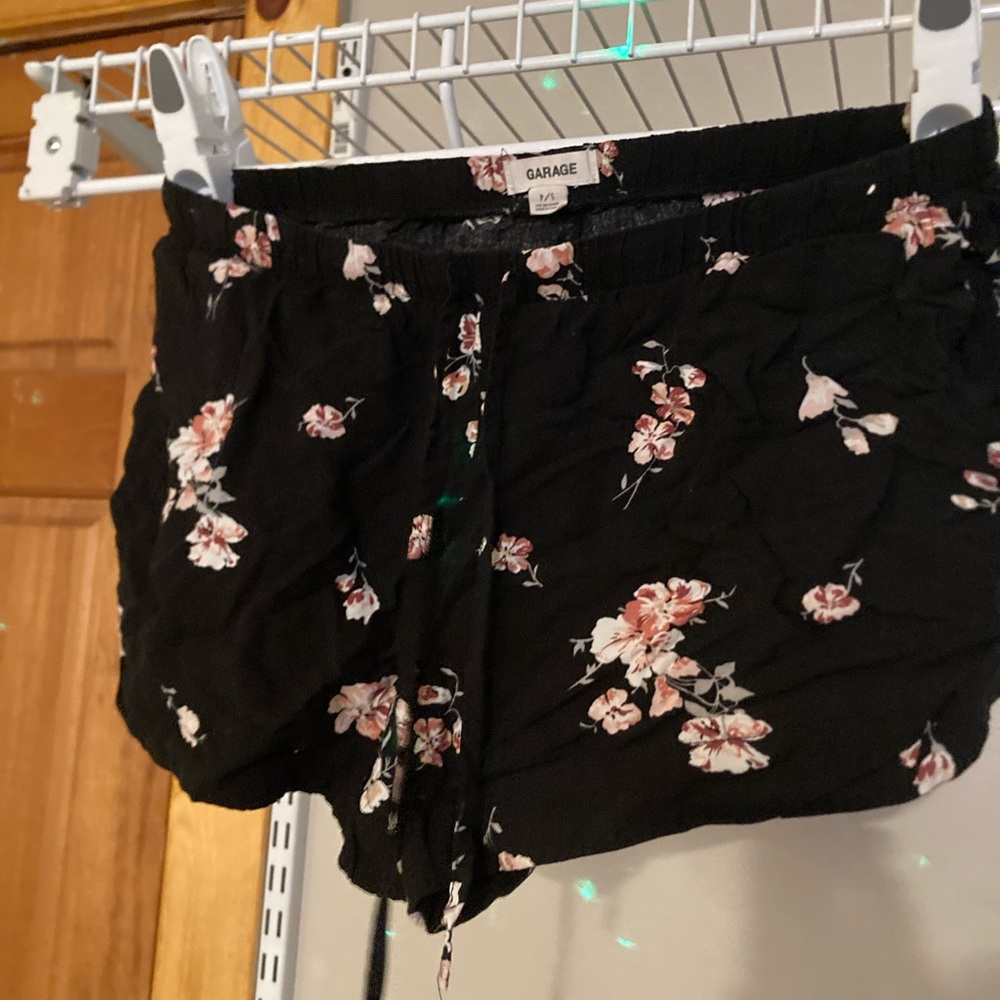 Flower shorts